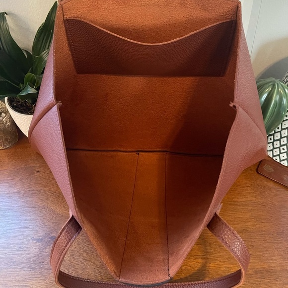 VINCE CAMUTO BAG - Picture 3 of 4